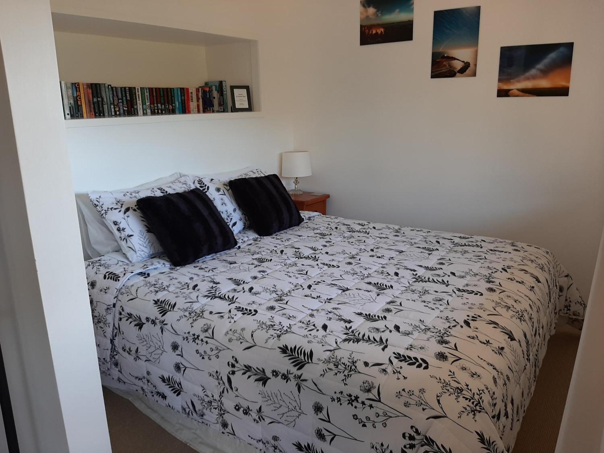 A Sea View B&B Пиктън Екстериор снимка